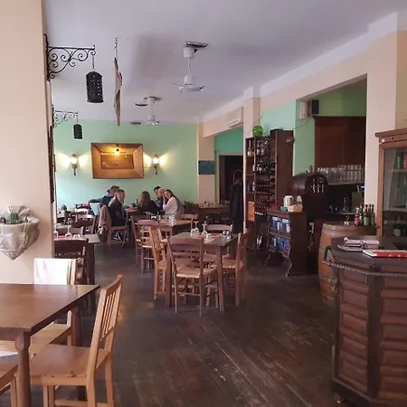 Arcidiacono Inn *
