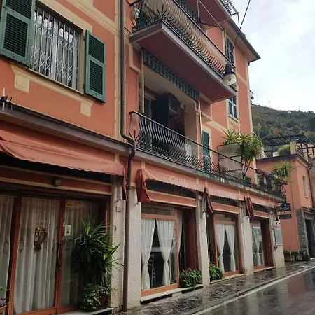 Arcidiacono * Bonassola